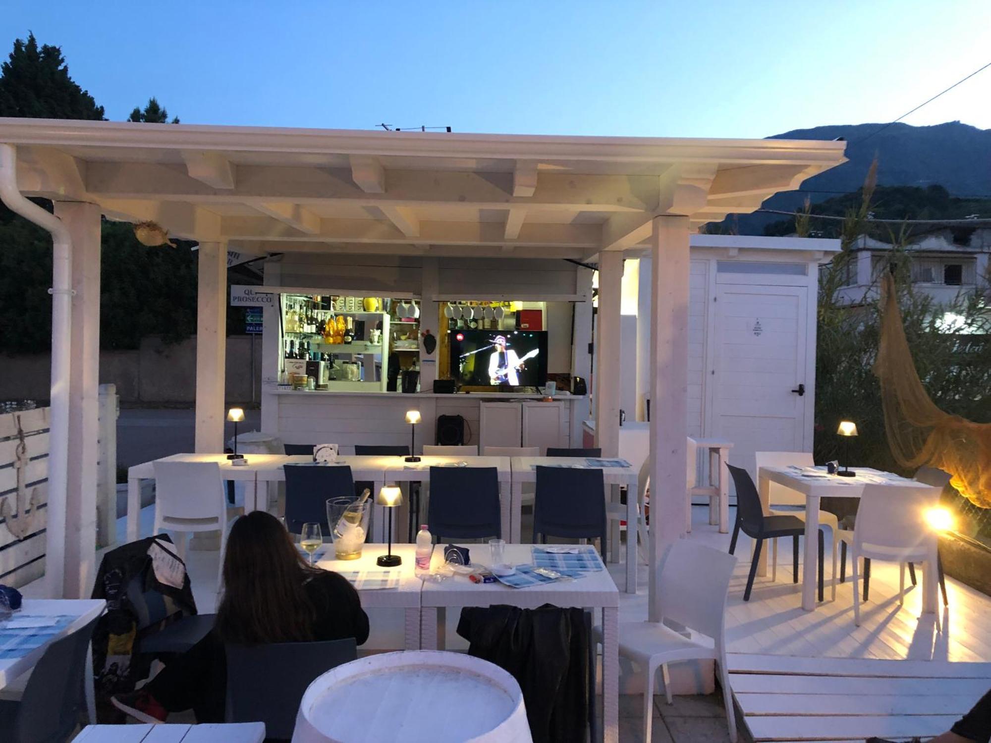 B&B Xenia パッティ エクステリア 写真