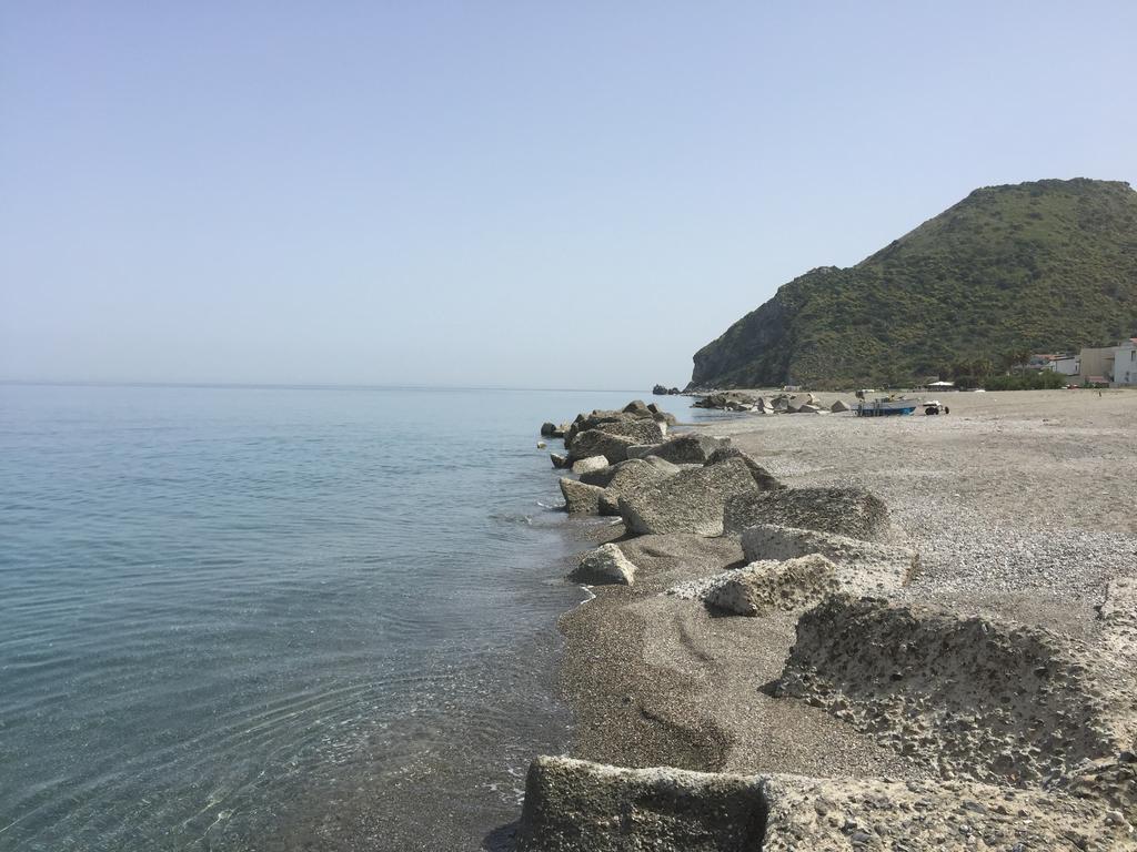 B&B Xenia パッティ エクステリア 写真